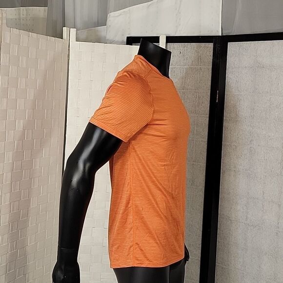 BRAND NEW DSG CREW NECK SHORT SLEEVE MEN'S T-SHIRT - Picture 5 of 14